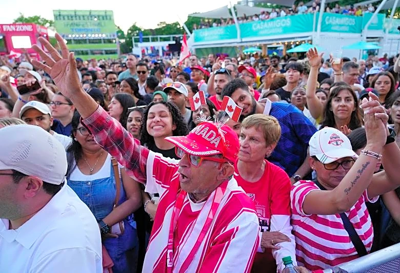Soccer-Toronto cancels World Cup fan festival due to severe weather risk