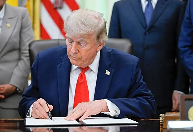 Trump, allies working on plan to void his impeachments, WSJ reports