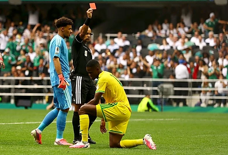 Soccer-Extra amnesty means World Cup final heartbreak less likely in 2026