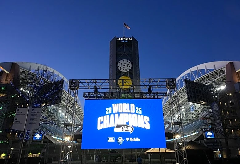 Seahawks' Super Bowl rings celebrate fans, team history