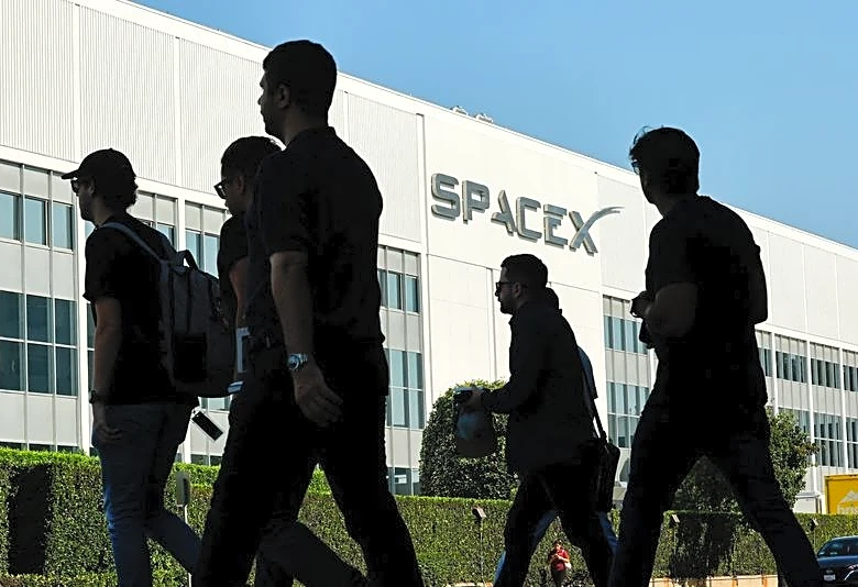 Space stocks slump as blistering rally cools after SpaceX market debut