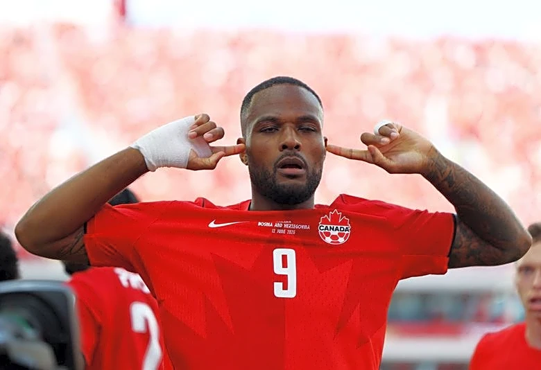 Soccer-Canada's Larin rescues draw with late goal against Bosnia in Group B opener