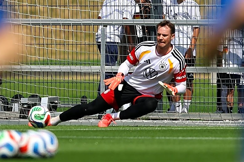 Soccer-Germany chances rest with keeper Neuer, coach says