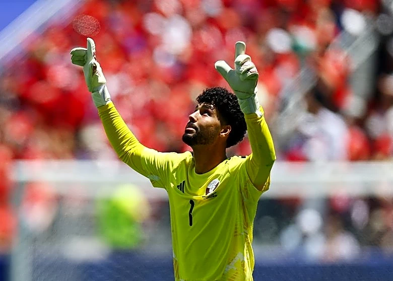 Soccer-Qatar's keeper Abunada enjoys 'most beautiful moment' at World Cup after setbacks