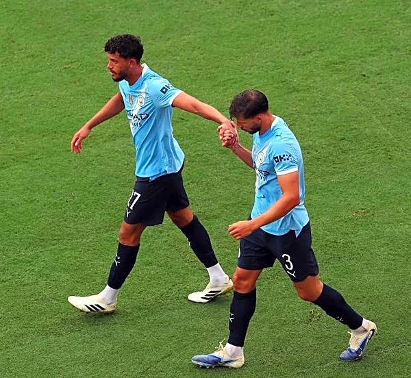 Soccer-Portugal's Nunes hoping clubmate Dias will be fit for World Cup opener