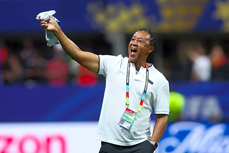 Soccer-Cape Verde controlled Spain in a different way, says Bubista
