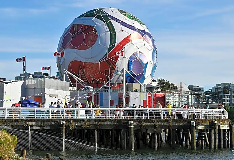 Soccer-World Cup fuels popularity of soccer in hockey-mad Canada