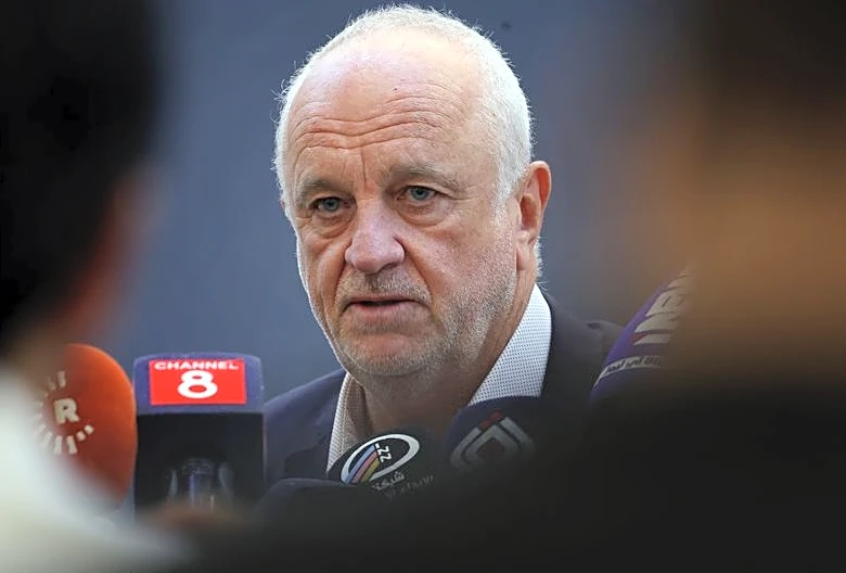 Soccer-Iraq have everything to gain, will try to shock the world says coach Arnold