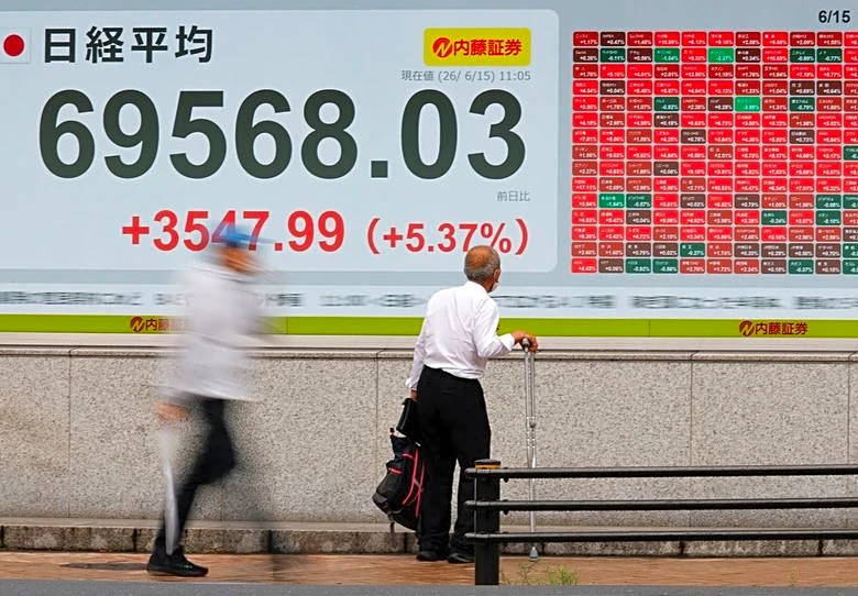 Asia markets temper Iran deal optimism, BOJ decision in view