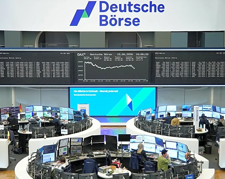 European shares inch up as investors assess US-Iran agreement