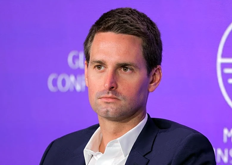 Snap CEO Spiegel defends Specs as long-term bet, pushes back against activist pressure