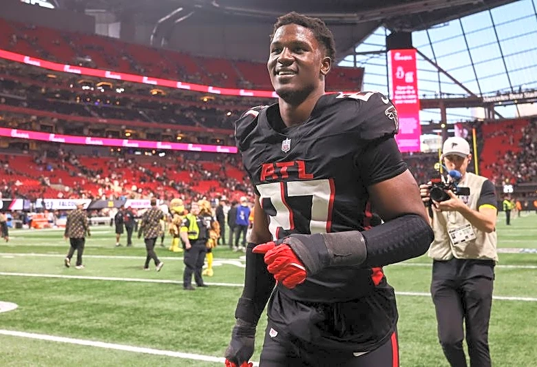 Falcons' James Pearce Jr. won't participate in minicamp team sessions