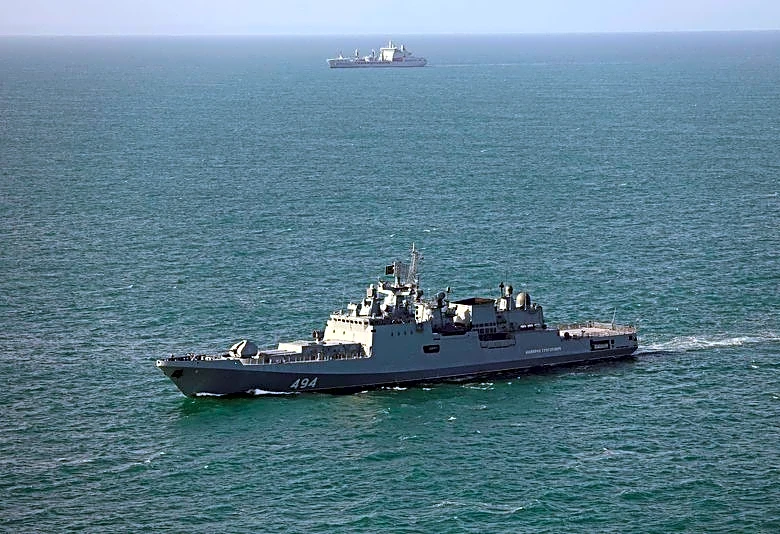 Russian frigate fires warning shots near UK waters to avert yacht collision