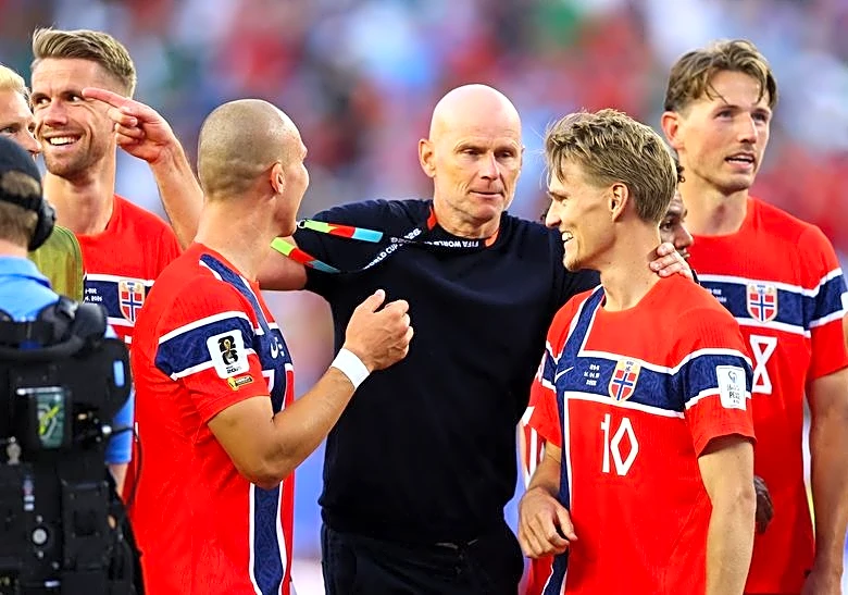 Soccer-Solbakken to give Norway players a break after Haaland delivers in World Cup opener
