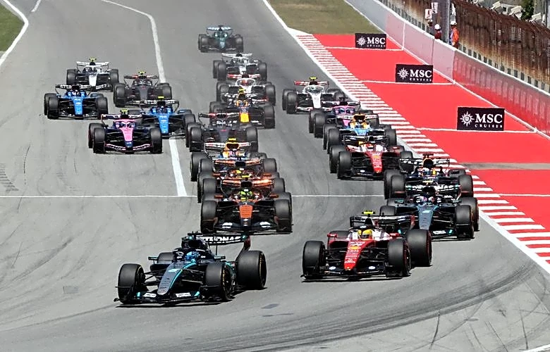 Motor racing-Formula One records 35% drop in carbon footprint since 2018