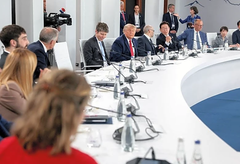 G7 leaders vow closer ties on AI as they hash out 'trusted partners' scheme
