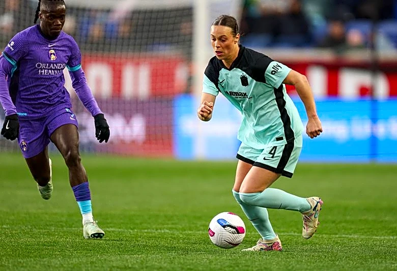 Boston acquires hometown D Lilly Reale from Gotham