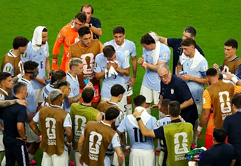 Soccer-Scorching Miami heat could push World Cup players to the brink, expert warns