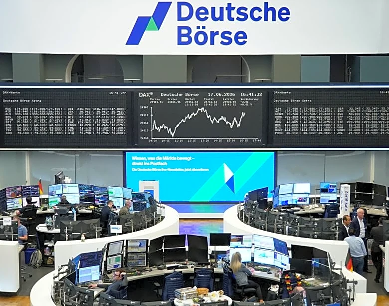 European shares subdued on Fed rate-hike bets