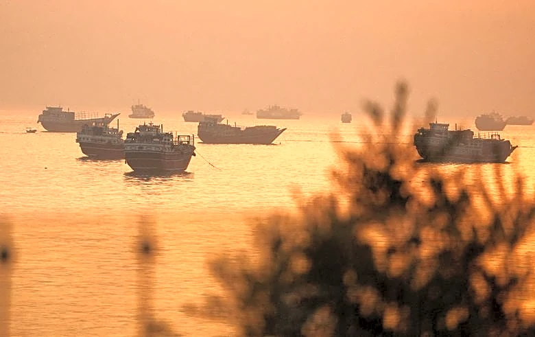 Hormuz reopening to release wave of oil supply, depress prices