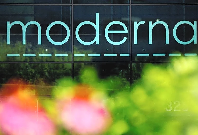 Moderna's mRNA flu vaccine faces FDA advisory panel scrutiny