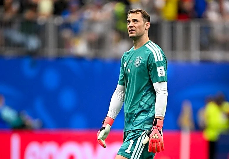 Soccer-Germany keeper Neuer will retire from national team again after World Cup