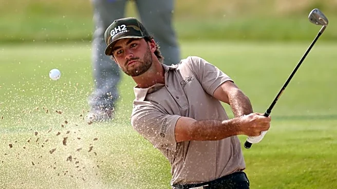 Golf-Amateur Cowan dazzles in US Open first round
