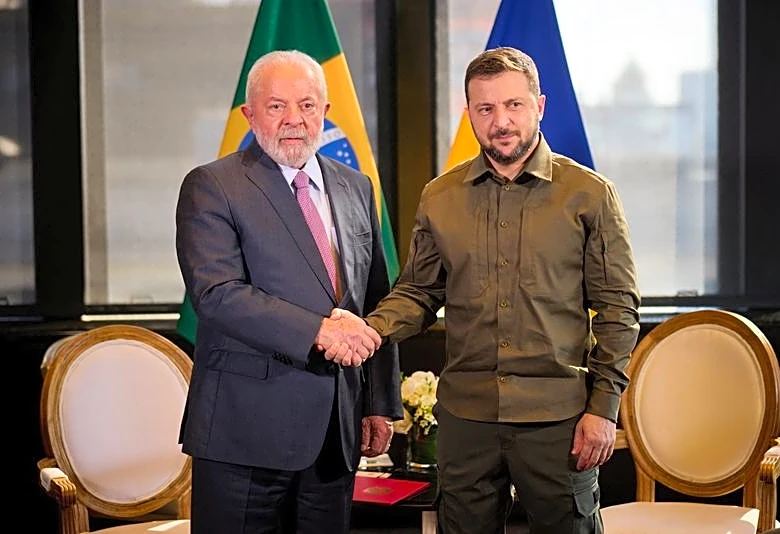 Ukraine accepts proposal from Brazil's Lula to work for peace, Kyiv adviser says