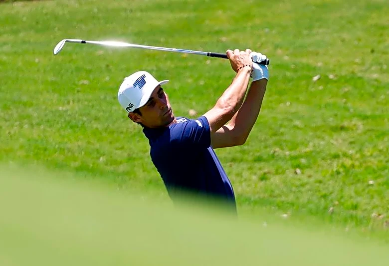 Golf-Niemann handed two-stroke penalty for throwing club at US Open