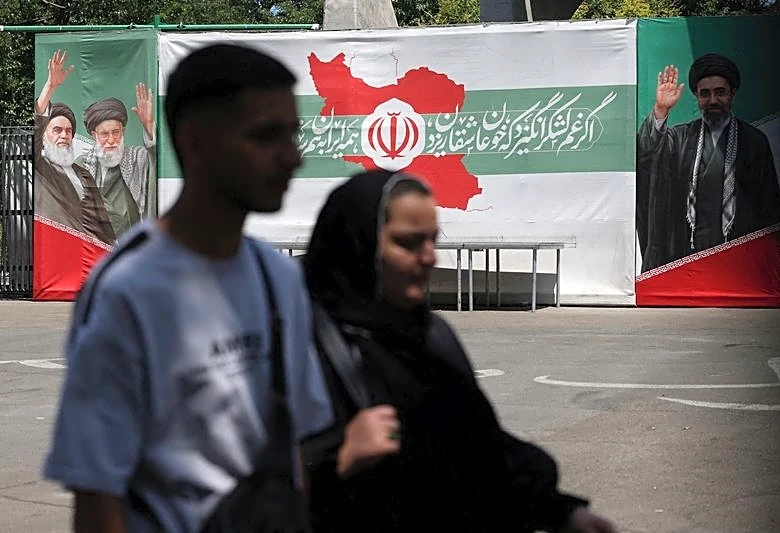 Iranian Guards' business empire to win big if U.S. sanctions lifted