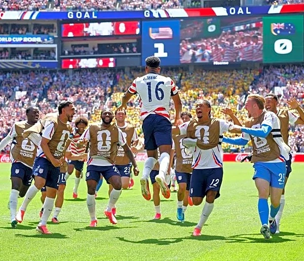 Soccer-Former US coach Arena sees warning signs despite World Cup win over Australia