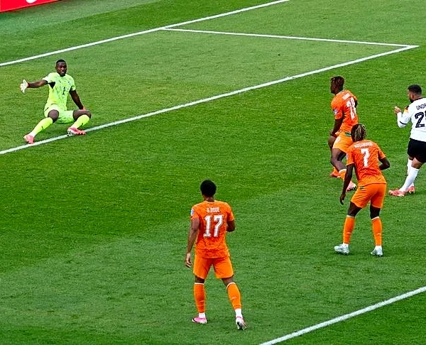 Soccer-Germany's Undav may get World Cup start after rescue act against Ivory Coast