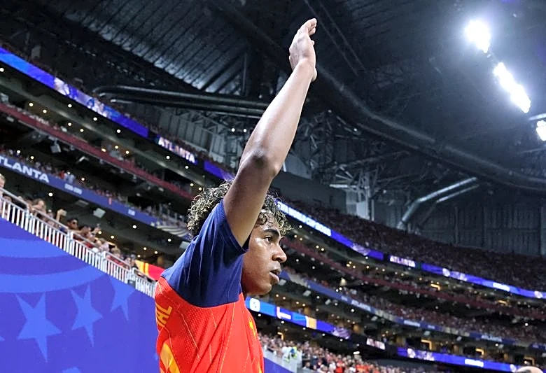 Soccer-Spain's Yamal says the best is yet to come