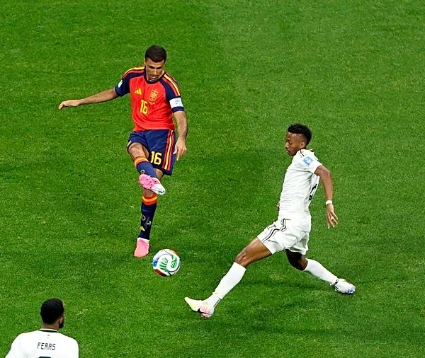 Soccer-Saudi Arabia lacked necessary strength to implement their defensive plan