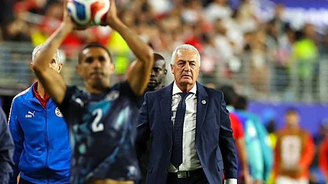 Soccer-'Out of hand': Paraguay coach Alfaro vents at World Cup's business elite