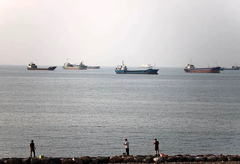Shipping slows after Iran says it has again shut the Strait of Hormuz