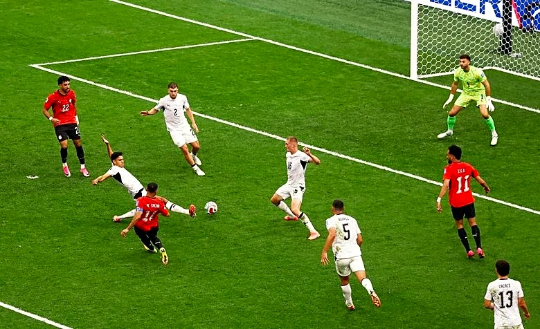 Soccer-Salah magic inspires Egypt to historic World Cup victory
