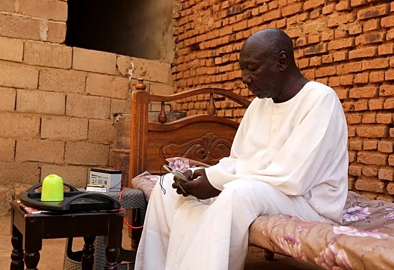 Sudan's army takes in Darfur paramilitary defectors, stirring anger