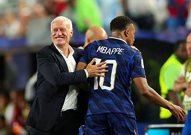 Soccer-France coach Deschamps backs Mbappe to break World Cup scoring record