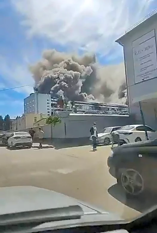 Russian strikes injure six in Ukraine as fuel crisis deepens into Siberia