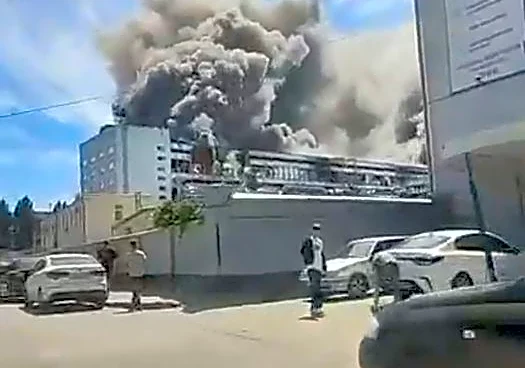 Russian strikes injure six in Ukraine as fuel crisis deepens into Siberia