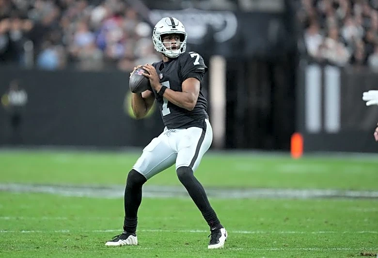 Police: Geno Smith allegations under investigation