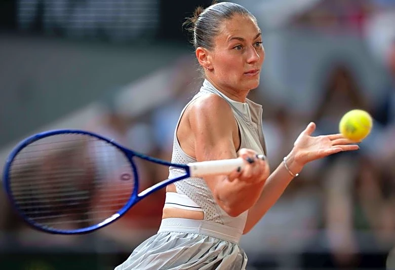 Tennis-Ukraine's Kostyuk finds clarity in speaking out on war and values
