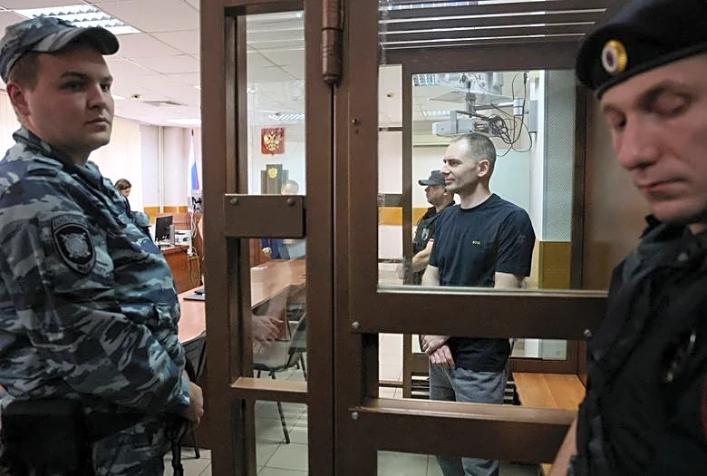 Russian politician who favours Ukraine ceasefire is jailed for seven years over social media posts