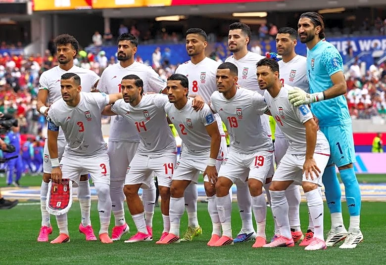 Soccer-Iran says U.S. airport delay holds up World Cup delegation