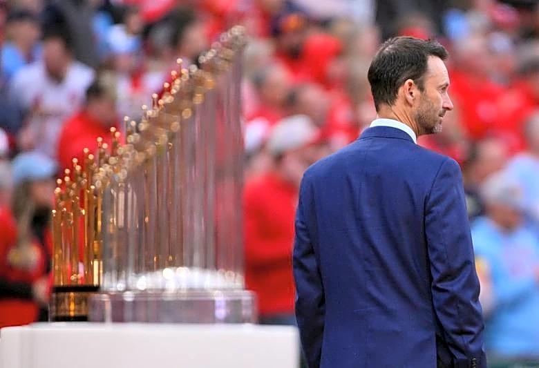 Cardinals invoke succession plan, install Bill DeWitt III as CEO