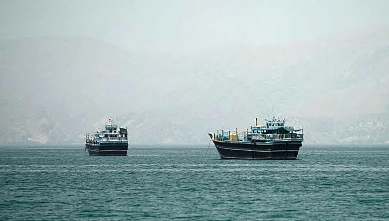 Oil prices fall as tankers exit Strait of Hormuz