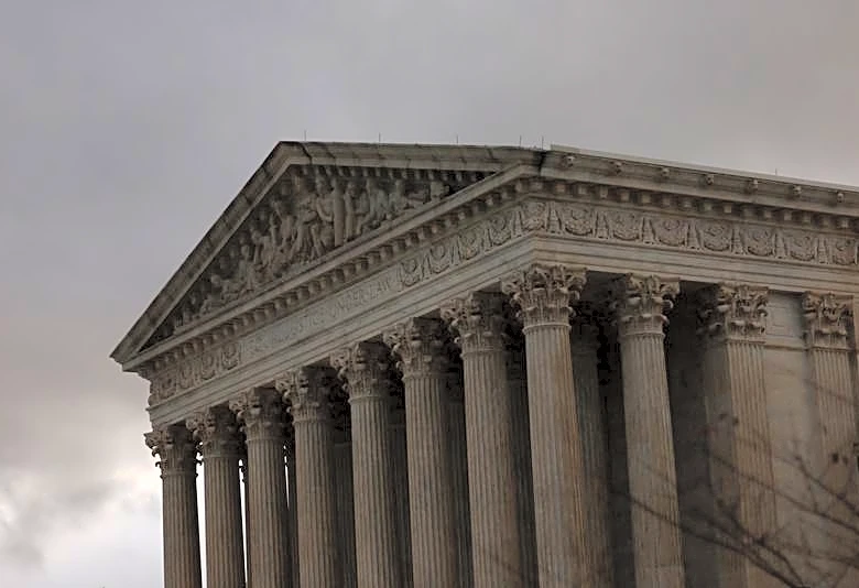 Supreme Court lets Trump end deportation protections for Syrians and Haitians