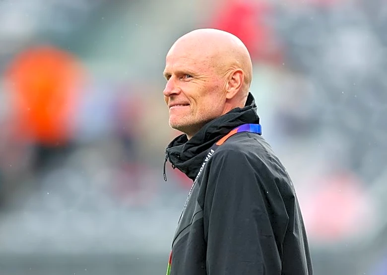 Soccer-World Cup like a pressure cooker but we will be smart, says Norway coach