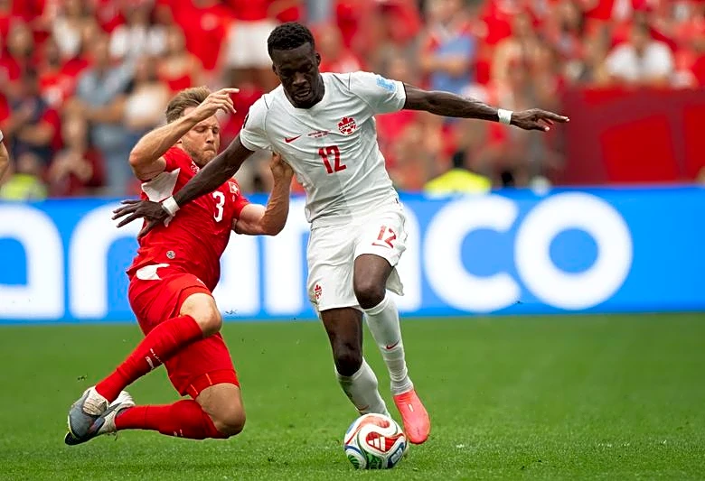 Soccer-Away crowds hold no fear for Canada, says Oluwaseyi ahead of South Africa clash in LA
